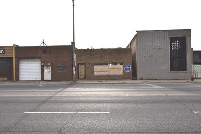 /international/us/1626-s-cicero-avenue-cicero-il-110091540287/