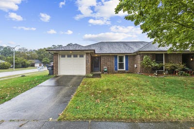 /international/us/1575-trent-boulevard-lexington-ky-110120122662/