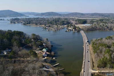 /international/us/15-mohawk-trail-ohatchee-al-110099328670/
