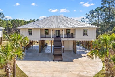 /international/us/26390-bayou-drive-elberta-al-110097602566/