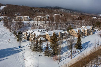 /international/us/81-daybreak-drive-ludlow-vt-110106257112/