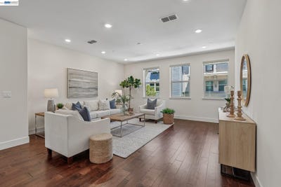 /international/us/3992-scottfield-st-dublin-ca-110108637167/