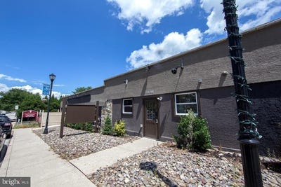 /international/us/1145-easton-road-abington-pa-110104016853/