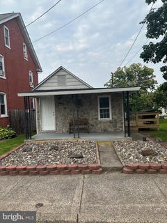 /international/us/884-main-st-pennsburg-pa-110100339640/