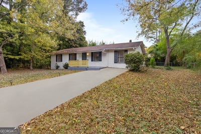 /international/us/200-sunrise-riverdale-ga-110100682181/