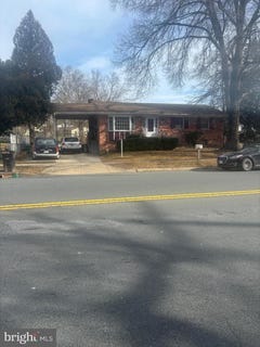/international/us/upper-marlboro-md-110105395910/