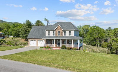 /international/us/250-thornblade-way-blue-ridge-va-110107731037/