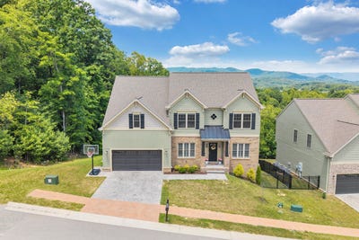 /international/us/6880-linn-cove-ct-roanoke-va-110109140867/