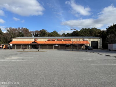 /international/us/8739-caratoke-highway-harbinger-nc-110103988961/