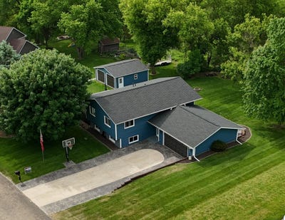 /international/us/333-harris-street-mineral-point-wi-110108475881/