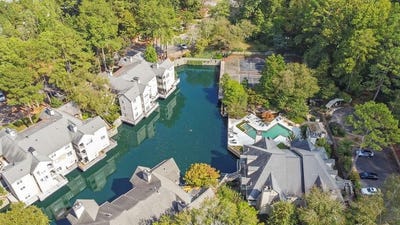 /international/us/303-mill-pond-court-se-smyrna-ga-110105907337/