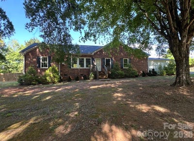 /international/us/172-jesse-king-road-advance-nc-110107799101/