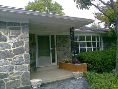 /international/us/3113-club-drive-allentown-city-pa-110120043579/