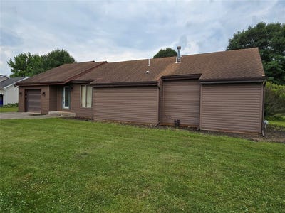 /international/us/204-stonehaven-drive-edinboro-pa-110100616241/