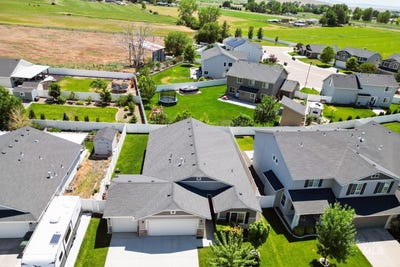 /international/us/1923-w-deserthawk-ave-kuna-id-110100206372/