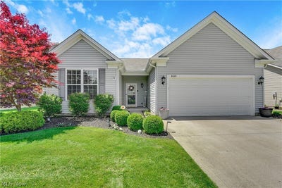 /international/us/8024-parkcroft-drive-mentor-oh-110108254191/