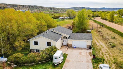 /international/us/16-paddock-circle-bear-river-wy-110108269335/