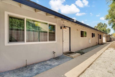 /international/us/389-n-glenn-avenue-fresno-ca-110101426776/