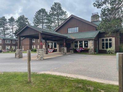 /international/us/4103-cth-b-land-o-lakes-wi-110100893216/