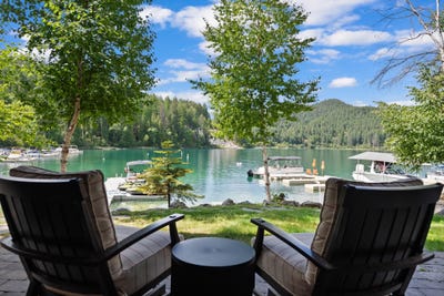 /international/us/715-lm-beach-lane-whitefish-mt-110108066601/
