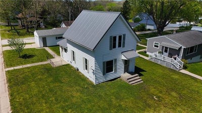 /international/us/717-elizabeth-street-se-preston-mn-110108014514/