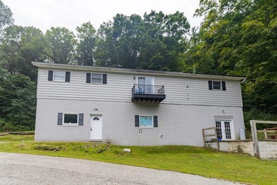 /international/us/804-s-main-st-hollsopple-pa-110110124161/