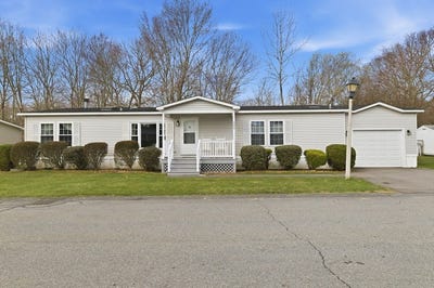 /international/us/50-highland-street-taunton-ma-110107170498/