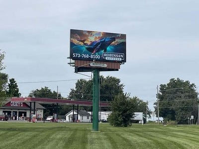 /international/us/1206-w-highway-24-moberly-mo-110103209217/