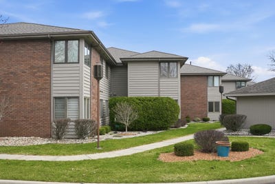 /international/us/4980-n-300-w-fremont-in-110106949651/