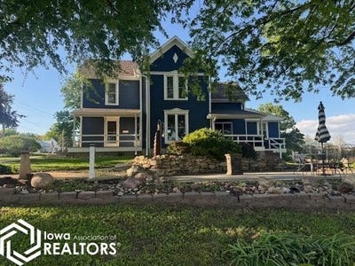 /international/us/707-state-street-bedford-ia-110107953078/