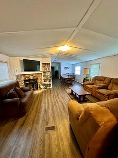 /international/us/112-oak-acres-drive-e-malakoff-tx-110101347125/