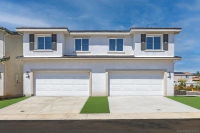 /international/us/28216-molasses-court-valley-center-ca-110107554927/
