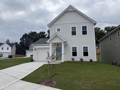 /international/us/668-chambers-drive-southern-pines-nc-110108478784/