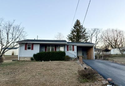 /international/us/714-crittenden-drive-marion-ky-110120127348/