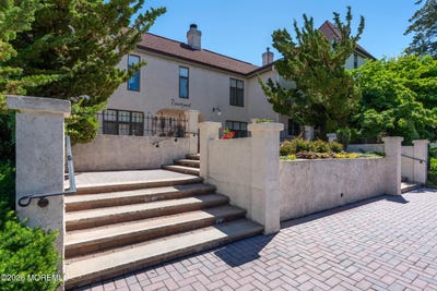 /international/us/53-55-prospect-avenue-red-bank-nj-110109008948/