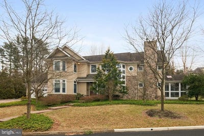 /international/us/130-wedgewood-lane-haddonfield-nj-110099557795/