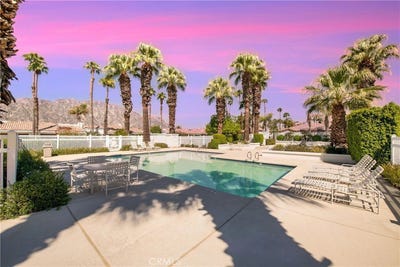 /international/us/80504-pebble-beach-la-quinta-ca-110107088262/