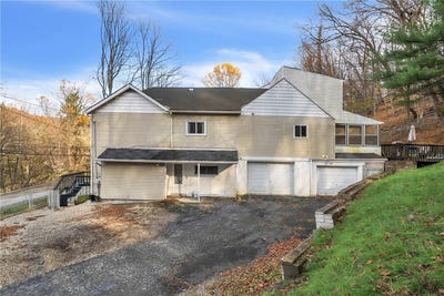 /international/us/1517-hulton-road-verona-pa-110103422862/