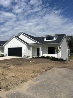 /international/us/6724-sheldon-crossing-drive-hudsonville-mi-110097364913/