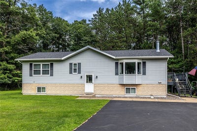 /international/us/n1198-sterling-avenue-neillsville-wi-110101223642/