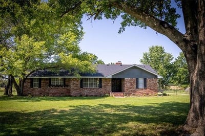 /international/us/713-w-little-flower-stigler-ok-110109085580/
