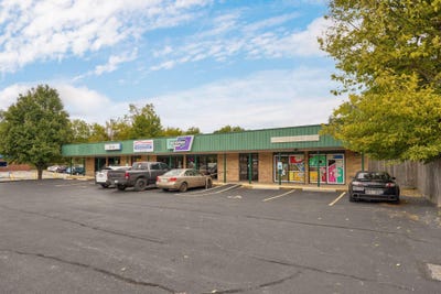 /international/us/1341-e-kearney-street-springfield-mo-110120773032/