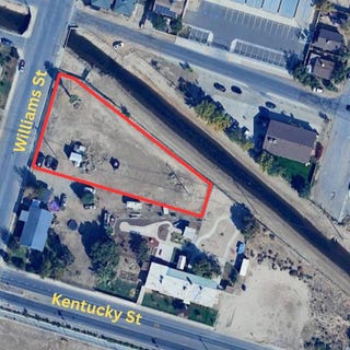 /international/us/1600-kentucky-st-bakersfield-ca-110099921875/