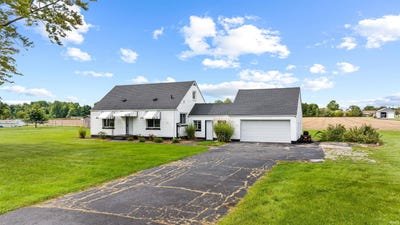 /international/us/4115-goeglein-road-fort-wayne-in-110120017772/