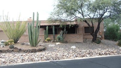 /international/us/1838-w-camino-urbano-green-valley-az-110120498055/