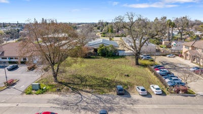 /international/us/4242-w-mineral-king-avenue-visalia-ca-110107877833/