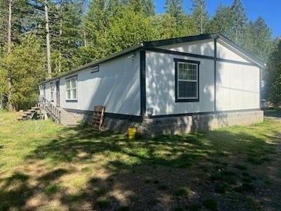 /international/us/6350-deer-creek-road-selma-or-110099671082/