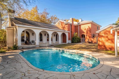 /international/us/202-trivista-left-hot-springs-ar-110103601932/