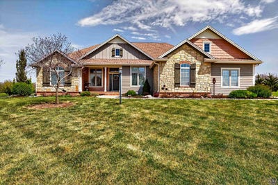 /international/us/3748-se-elm-cove-dr-berryton-ks-110107209452/