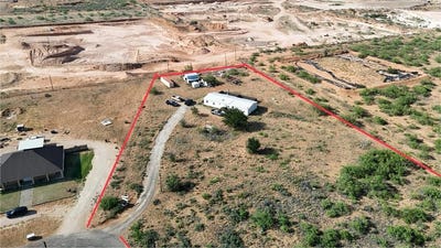 /international/us/8800-w-county-rd-166-midland-tx-110101142660/
